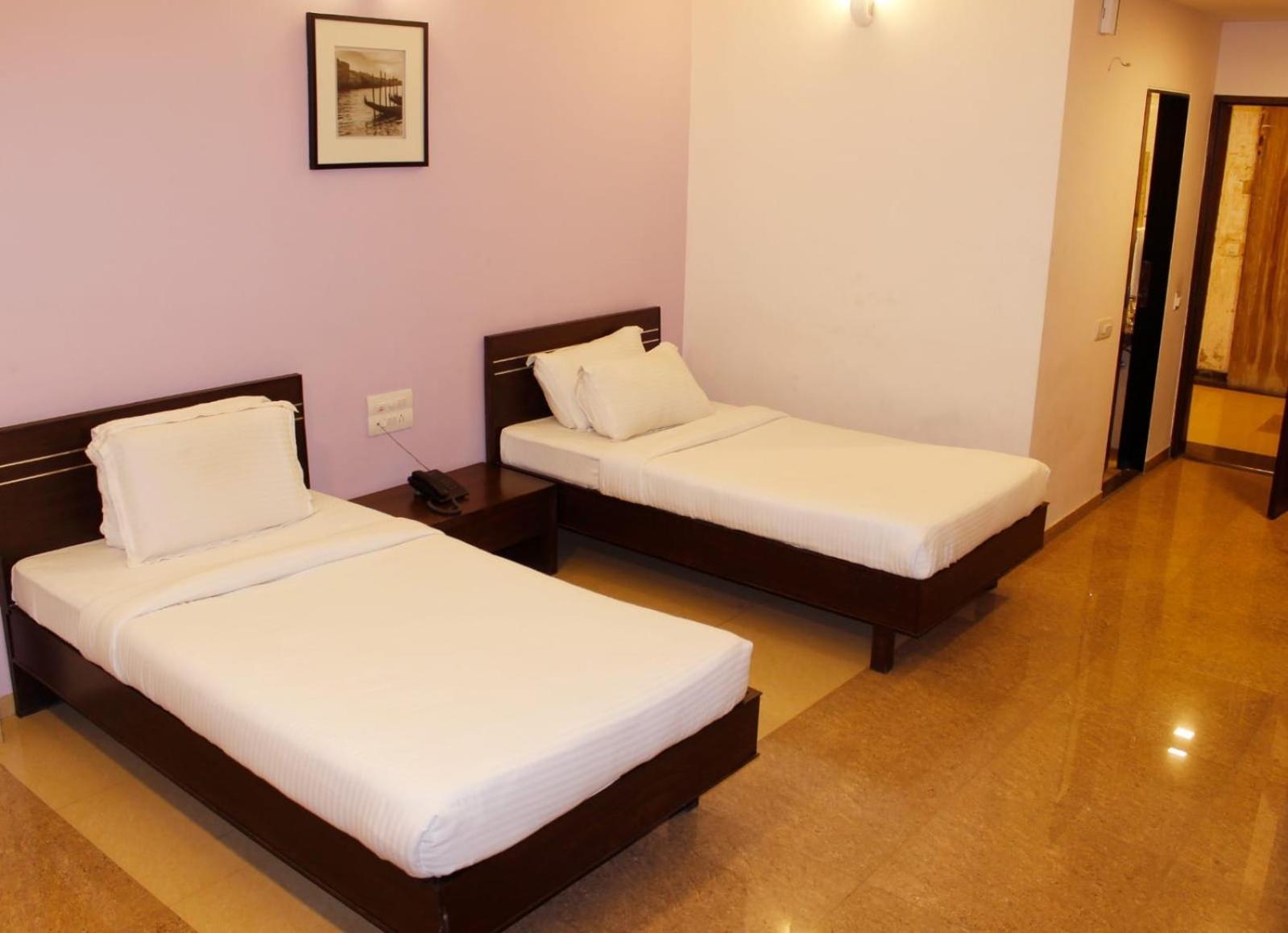 7Th Sky Hotel & Restaurent Sirohi 外观 照片
